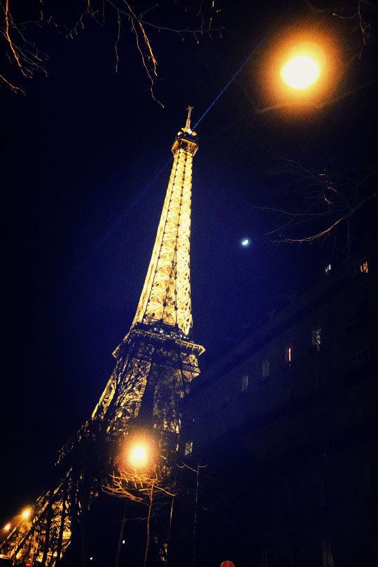 Tour Eiffel - Photo cali rezo 2014 Paris, mar 2014 Tour Eiffel - Photo cali rezo 2014 Paris