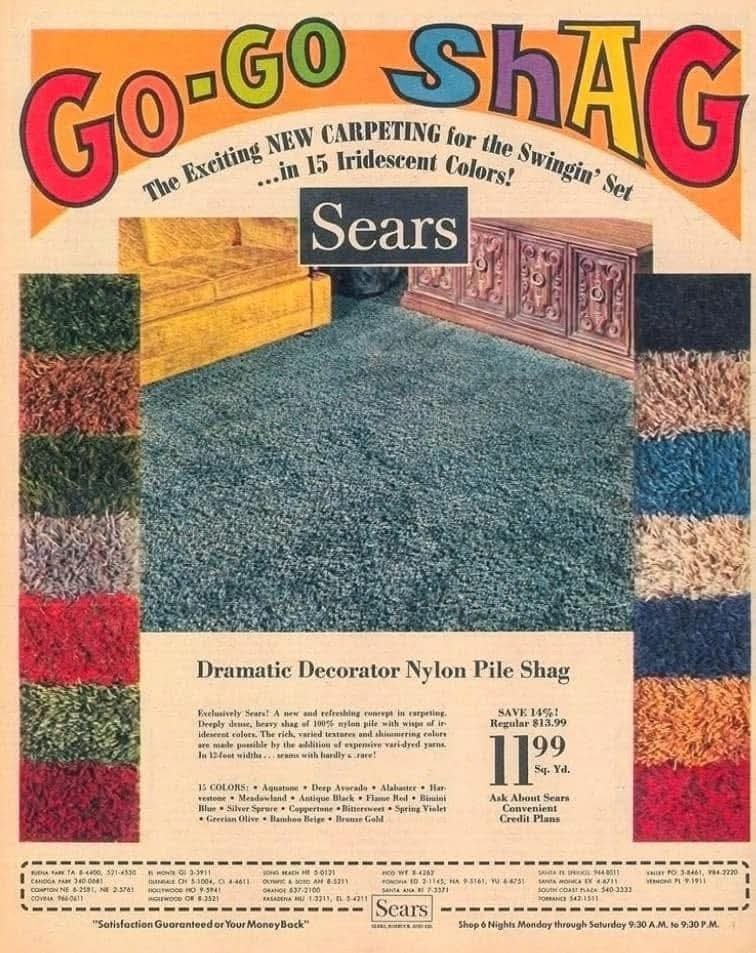 publicités vintage pour des accessoires fluffy de salle de bain et toilettes wc